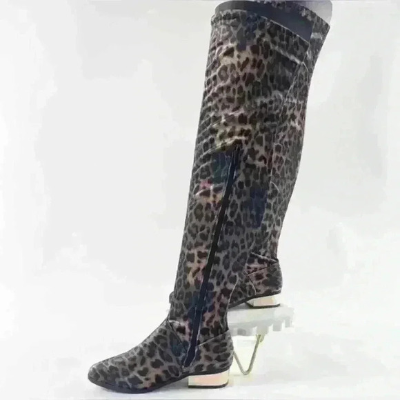 Size 6 NWT NIB Bamboo LEOPARD Print velvet Stardom OTK boot gold heel - Picture 2 of 5